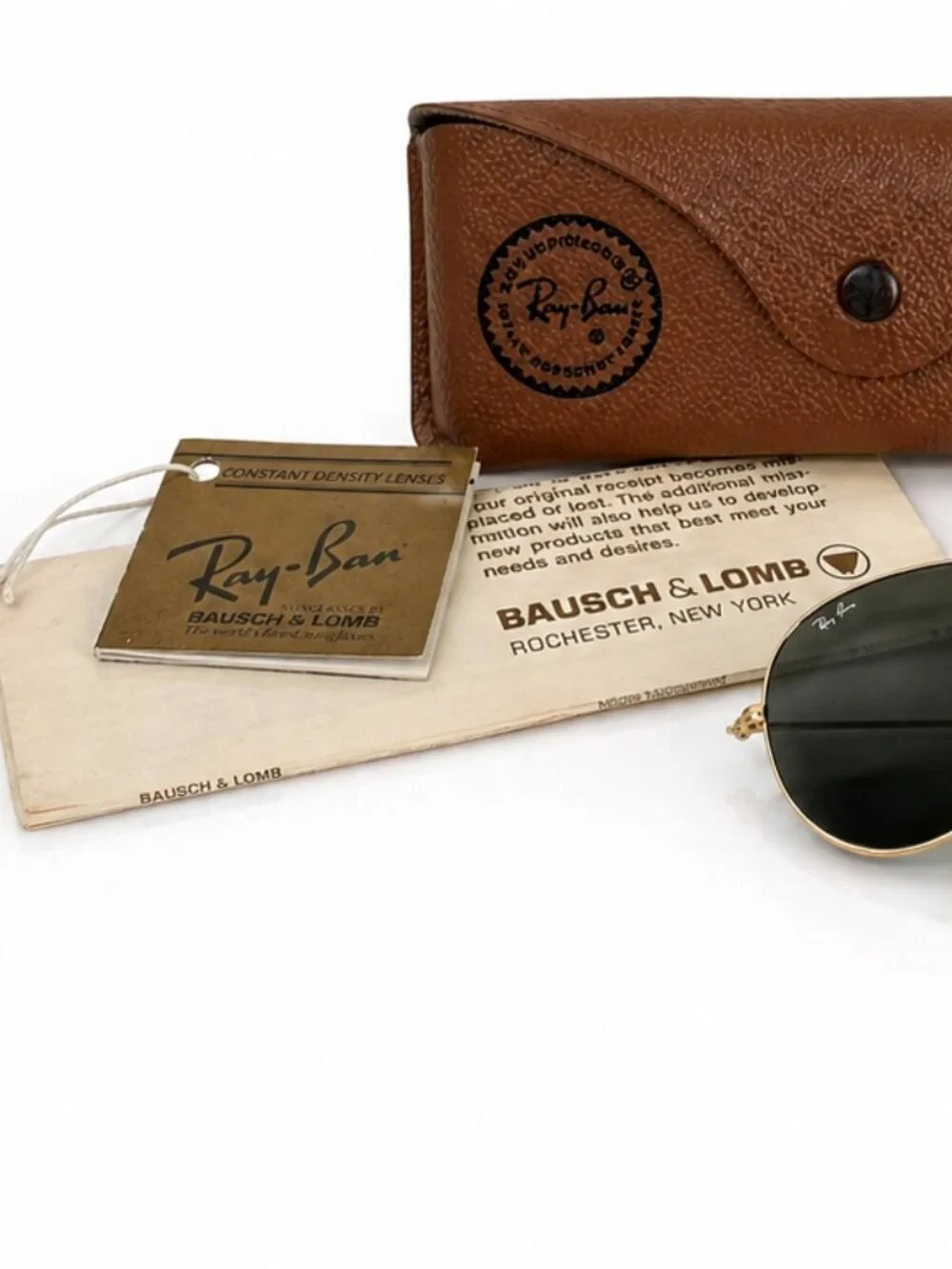 RAY BAN Gold Metal Aviator Sunglasses Small AUTHENTIC Vintage 80s